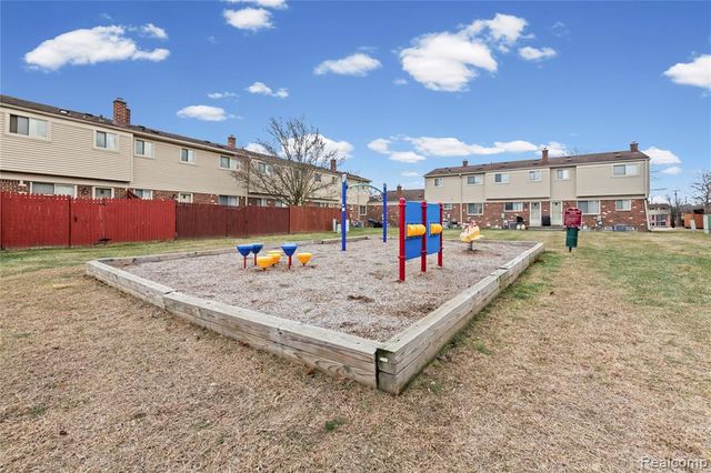 23665 Haig Street, Taylor, MI 48180