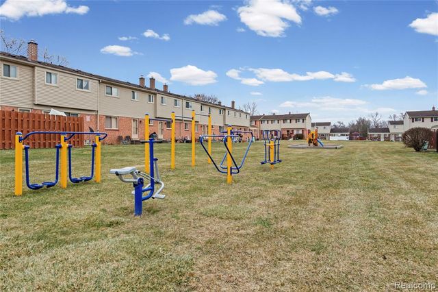 23665 Haig Street, Taylor, MI 48180