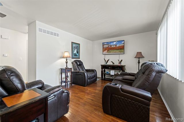 23665 Haig Street, Taylor, MI 48180