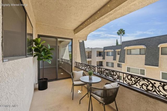 4700 Natick Avenue 310, Sherman Oaks, CA 91403