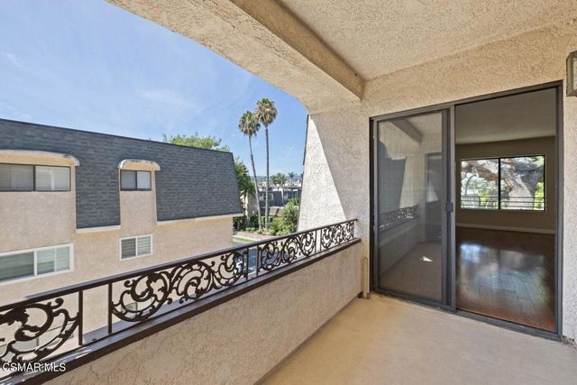 4700 Natick Avenue 310, Sherman Oaks, CA 91403