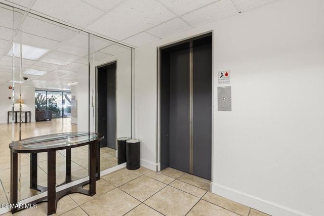 4700 Natick Avenue 310, Sherman Oaks, CA 91403