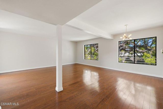 4700 Natick Avenue 310, Sherman Oaks, CA 91403