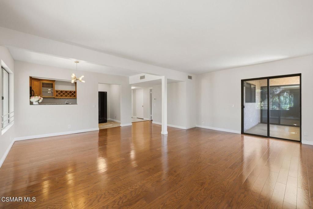 4700 Natick Avenue 310, Sherman Oaks, CA 91403