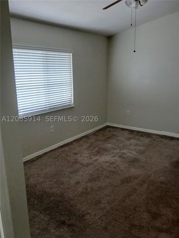 105 Hidden Ct Rd A-3, Hollywood, FL 33023
