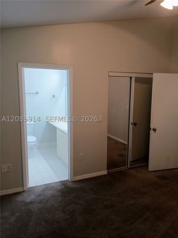 105 Hidden Ct Rd A-3, Hollywood, FL 33023