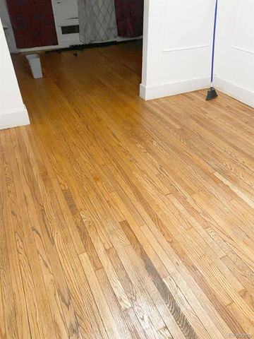 14344 Mark Twain Street, Detroit, MI 48227