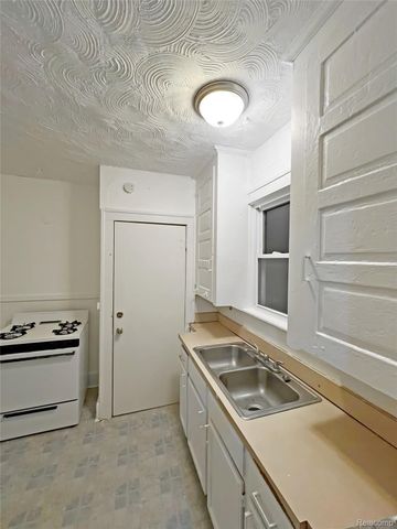 14344 Mark Twain Street, Detroit, MI 48227