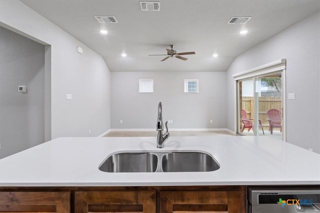 1468 Dryden Avenue, Copperas Cove, TX 76522