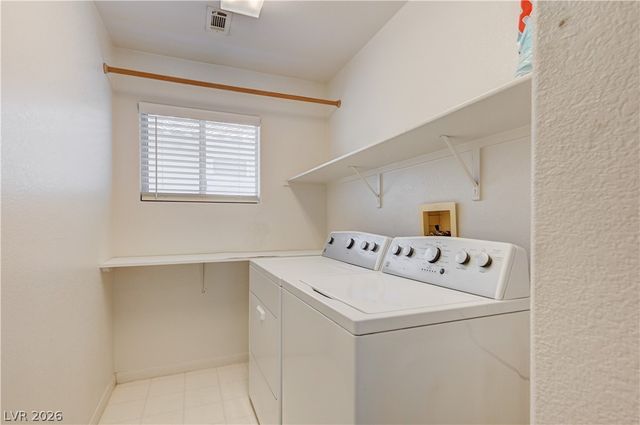 3925 Gold Point Street, Las Vegas, NV 89129
