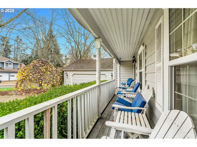 765 CLARA Ct, Lake Oswego, OR 97034