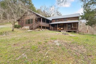 6496 Burt Burgen Rd, Bradyville, TN 37026