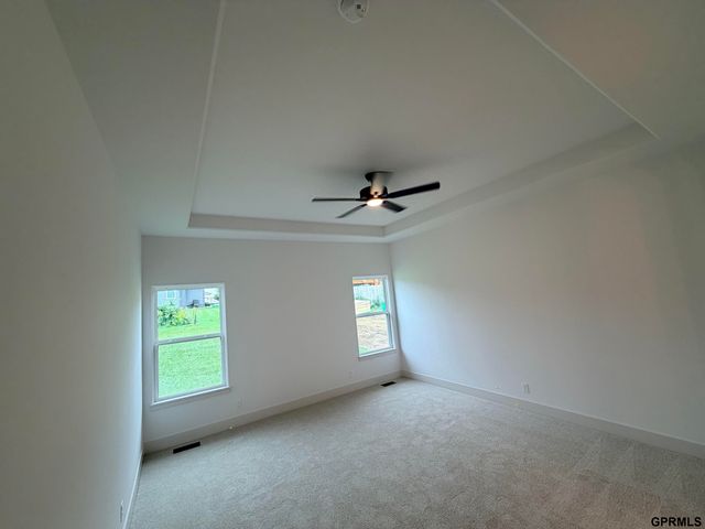 19819 Cinnamon Street, Omaha, NE 68135