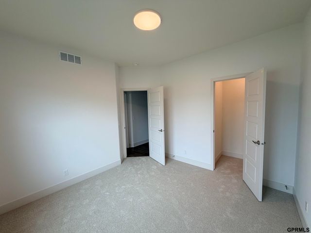 19819 Cinnamon Street, Omaha, NE 68135