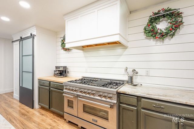 2260 Pilgrim Way, Middleton, ID 83644