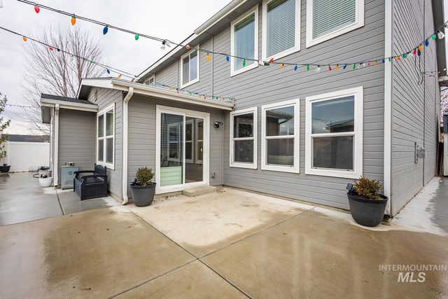 2260 Pilgrim Way, Middleton, ID 83644