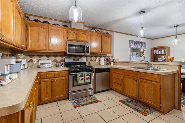 4535 N 68th Avenue, Hart, MI 49420