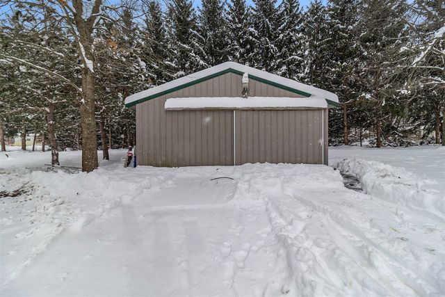 4535 N 68th Avenue, Hart, MI 49420