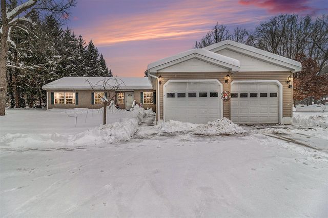 4535 N 68th Avenue, Hart, MI 49420