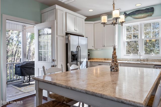 1679 Hemingway Drive SW, Ocean Isle Beach, NC 28469