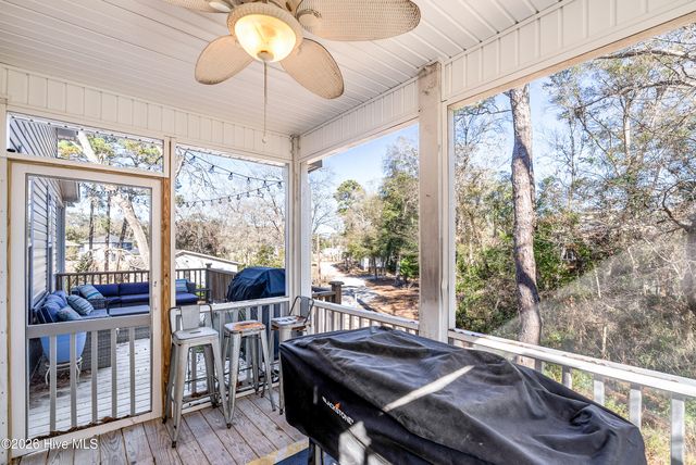 1679 Hemingway Drive SW, Ocean Isle Beach, NC 28469