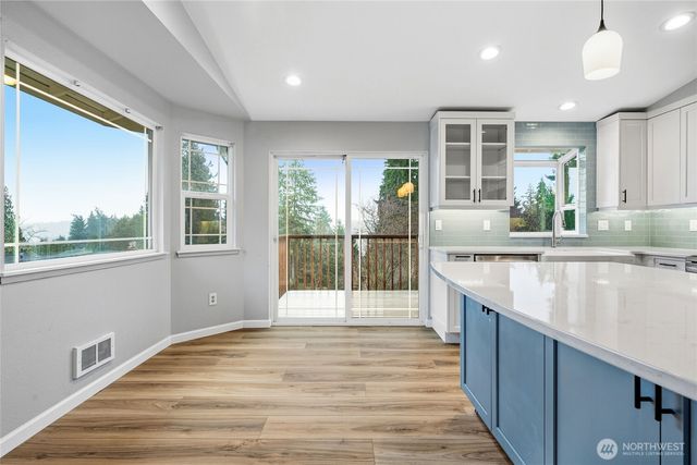 5824 Olive Avenue NE, Bremerton, WA 98311