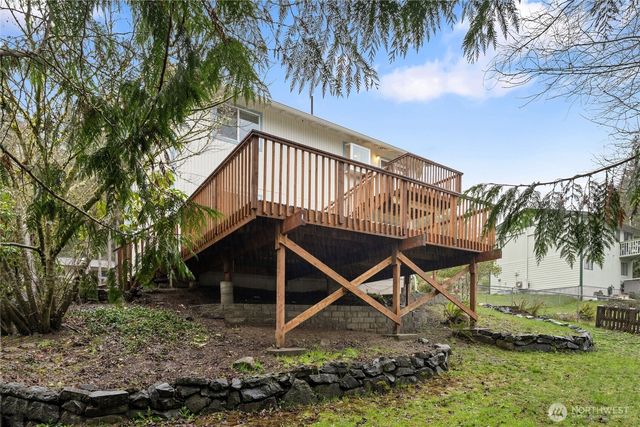 5824 Olive Avenue NE, Bremerton, WA 98311