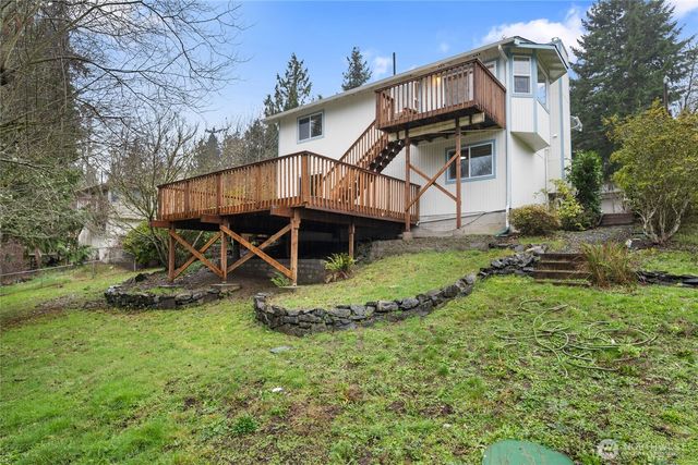 5824 Olive Avenue NE, Bremerton, WA 98311