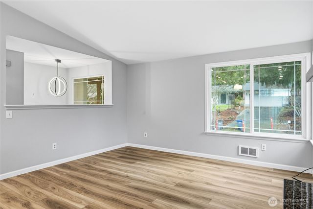 5824 Olive Avenue NE, Bremerton, WA 98311