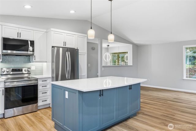 5824 Olive Avenue NE, Bremerton, WA 98311