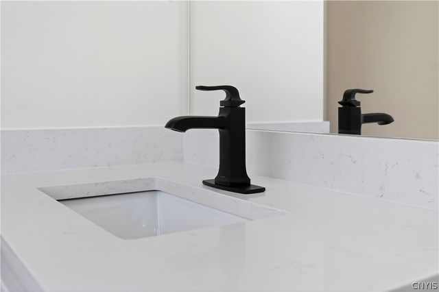 212 Riverdale Road, Clay, NY 13090