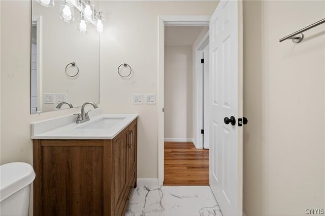 212 Riverdale Road, Clay, NY 13090