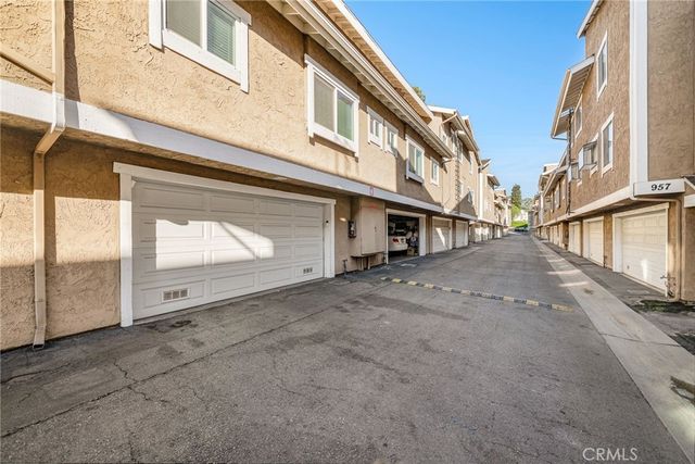 965 W Imperial Hwy 54, La Habra, CA 90631