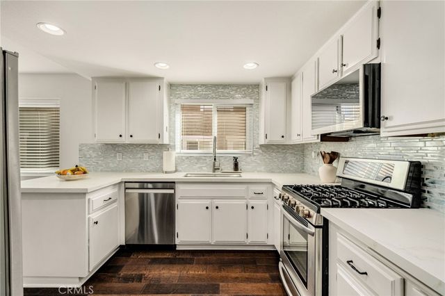 965 W Imperial Hwy 54, La Habra, CA 90631