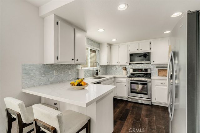 965 W Imperial Hwy 54, La Habra, CA 90631