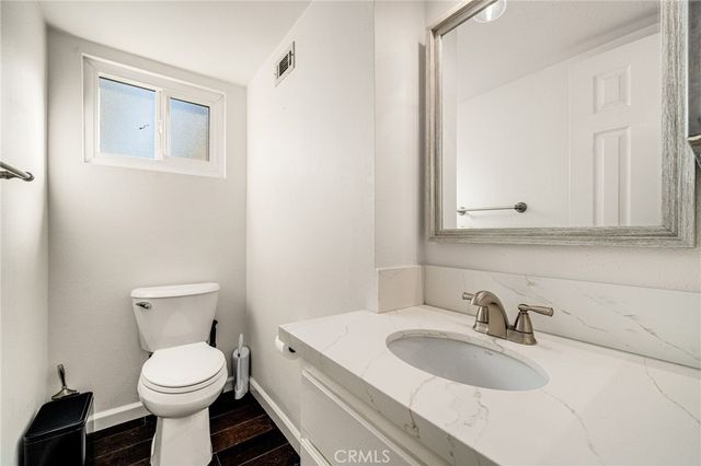 965 W Imperial Hwy 54, La Habra, CA 90631