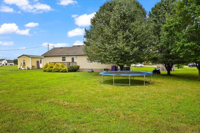 109 Anderson Creek Rd, Bell Buckle, TN 37020