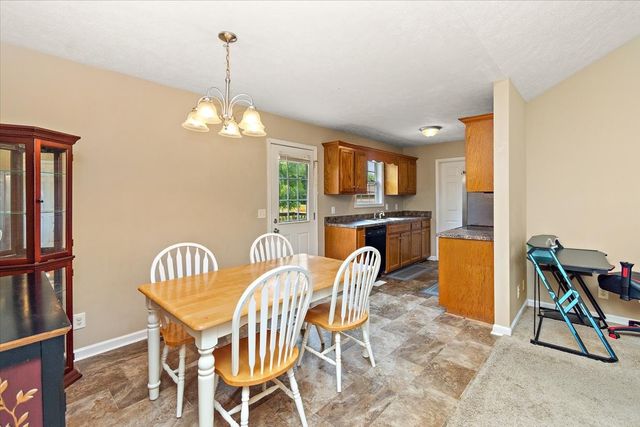 109 Anderson Creek Rd, Bell Buckle, TN 37020