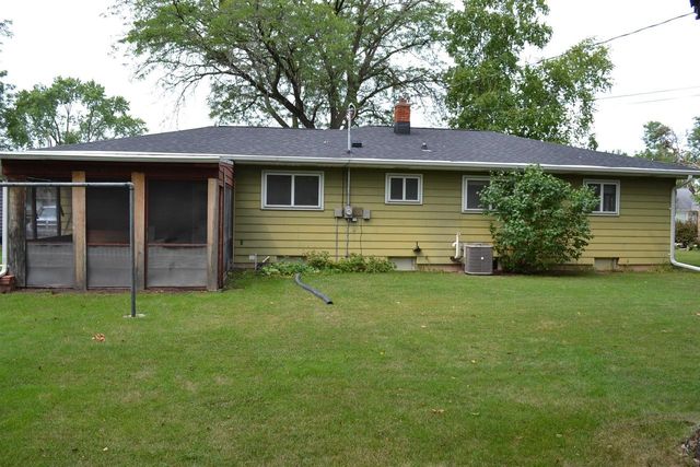 1138 HIGGINS AVENUE, Neenah, WI 54956