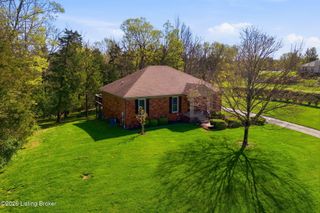 3103 Pioneer Pl, Crestwood, KY 40014