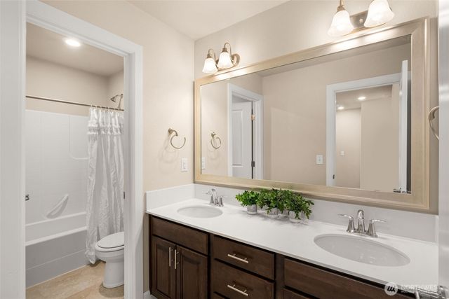 3907 174th Place SE, Bothell, WA 98012