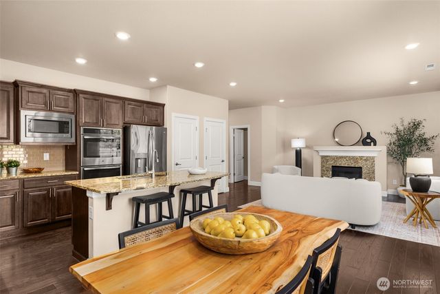 3907 174th Place SE, Bothell, WA 98012