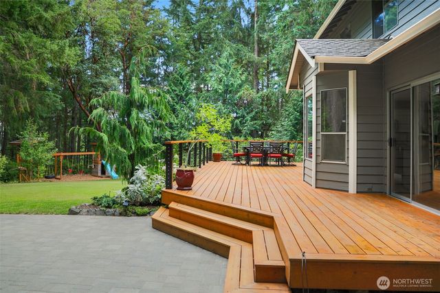1154 NW Bramble Court, Silverdale, WA 98383