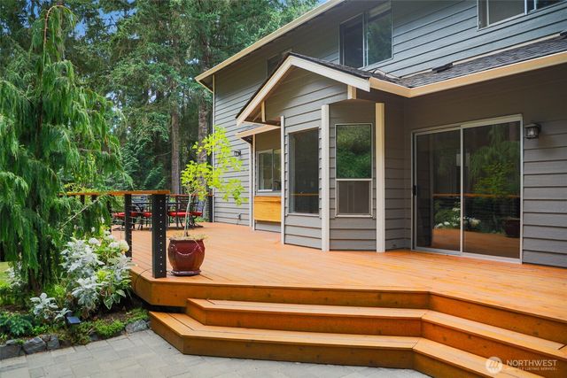 1154 NW Bramble Court, Silverdale, WA 98383