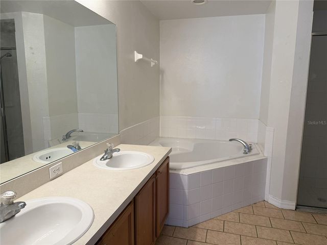 1158 SAINT TROPEZ COURT, Kissimmee, FL 34759