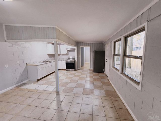 35 Pen Haven Dr, Pensacola, FL 32506