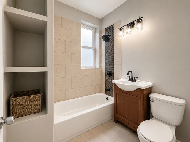 4415 S Sawyer Avenue GF, Chicago, IL 60632