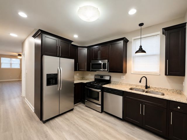 4415 S Sawyer Avenue GF, Chicago, IL 60632