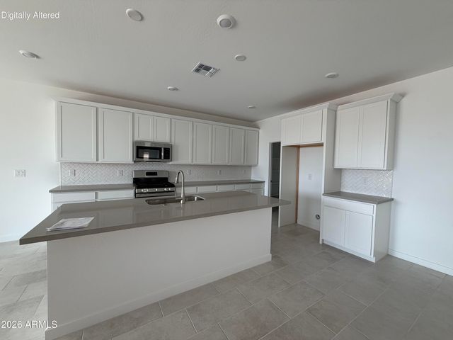 18249 W Pioneer Street, Goodyear, AZ 85338