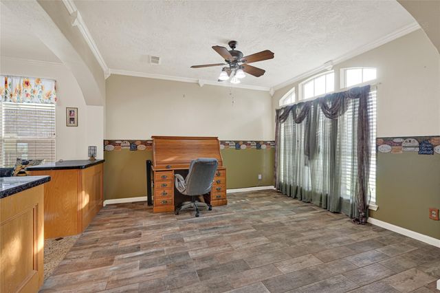 3518 Brookwood Drive, La Porte, TX 77571